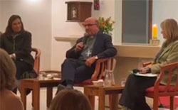 Conversación con el Arzobispo de Santiago